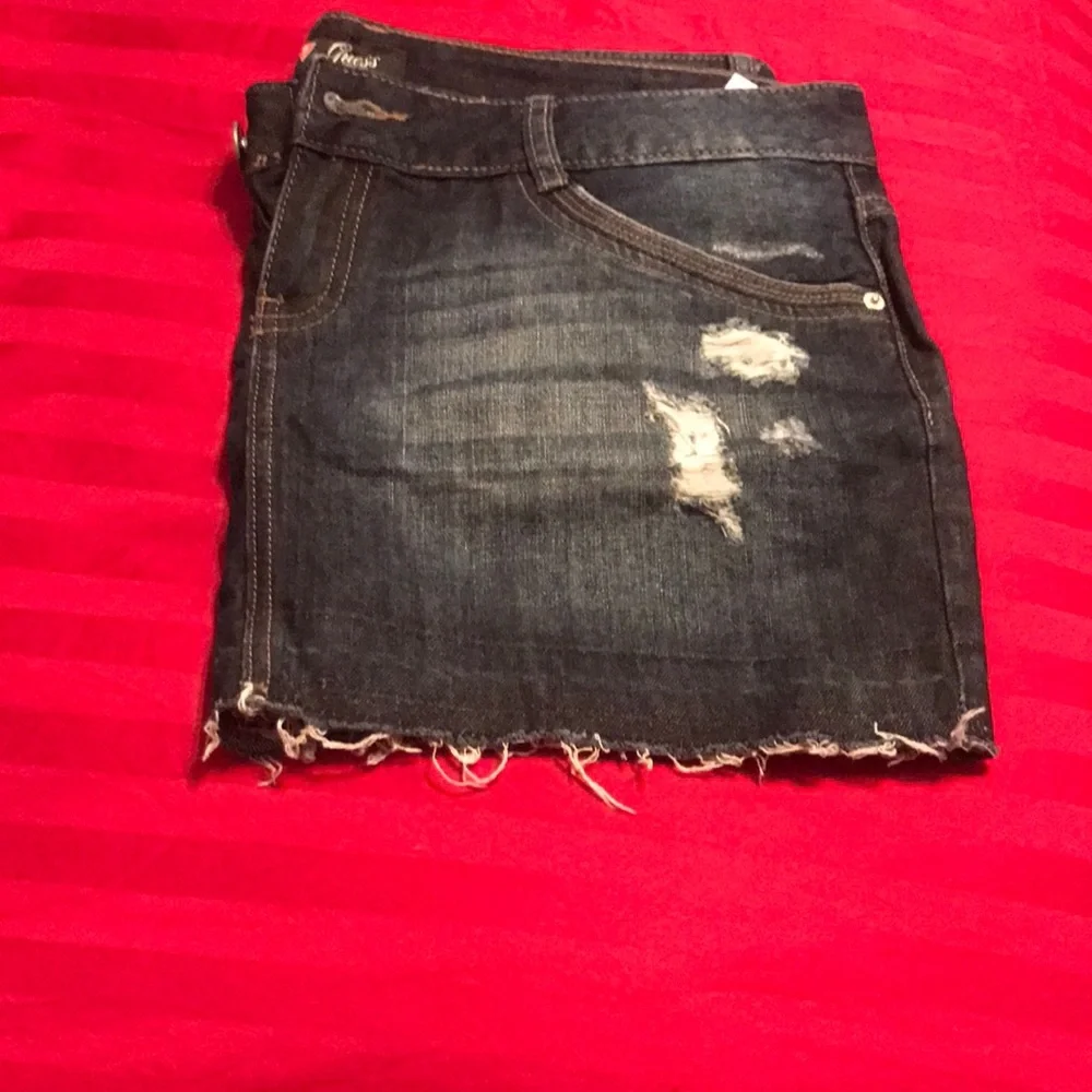Guess denim mini skirt size 34.